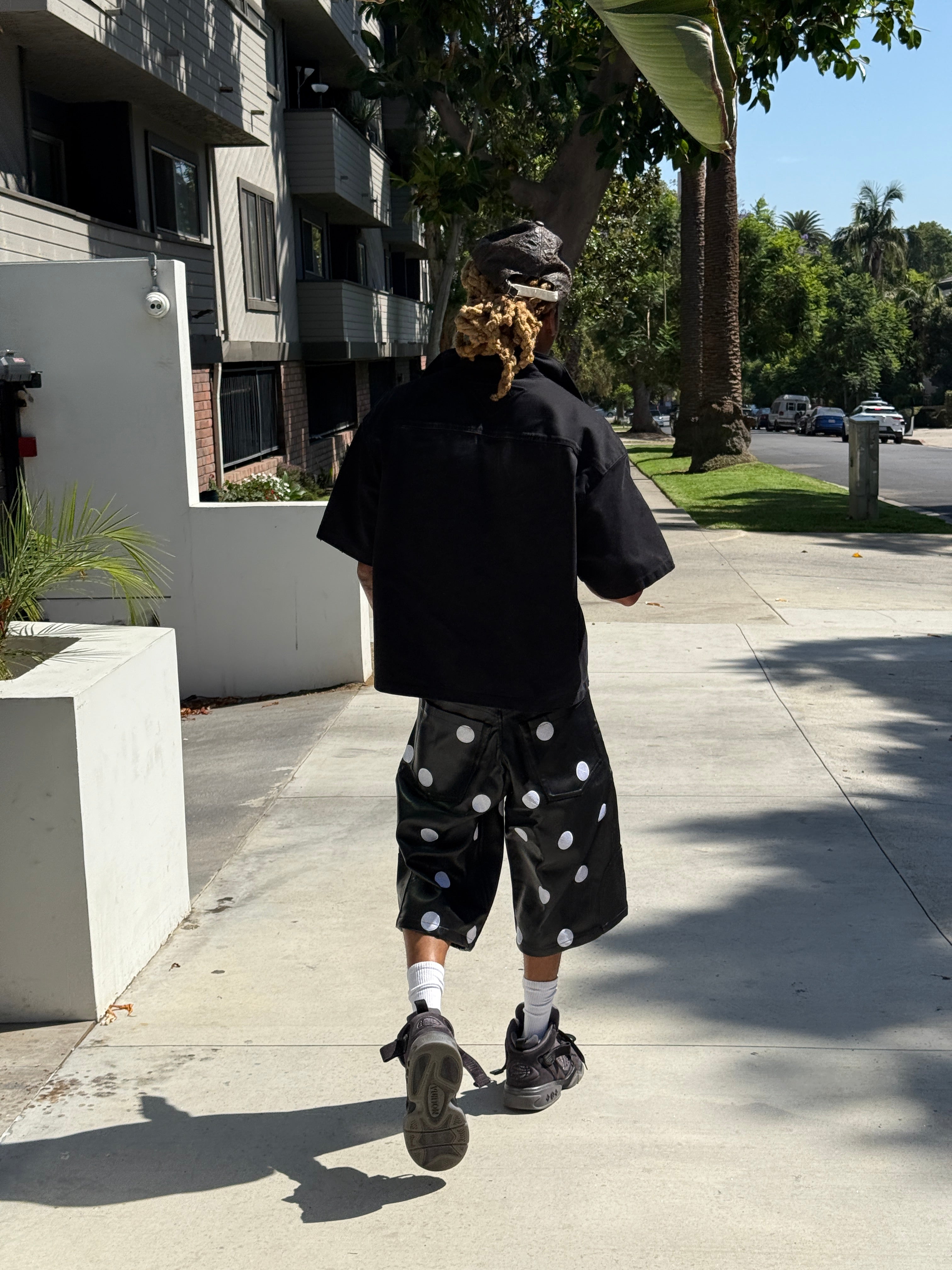 Halo Shorts (Black)