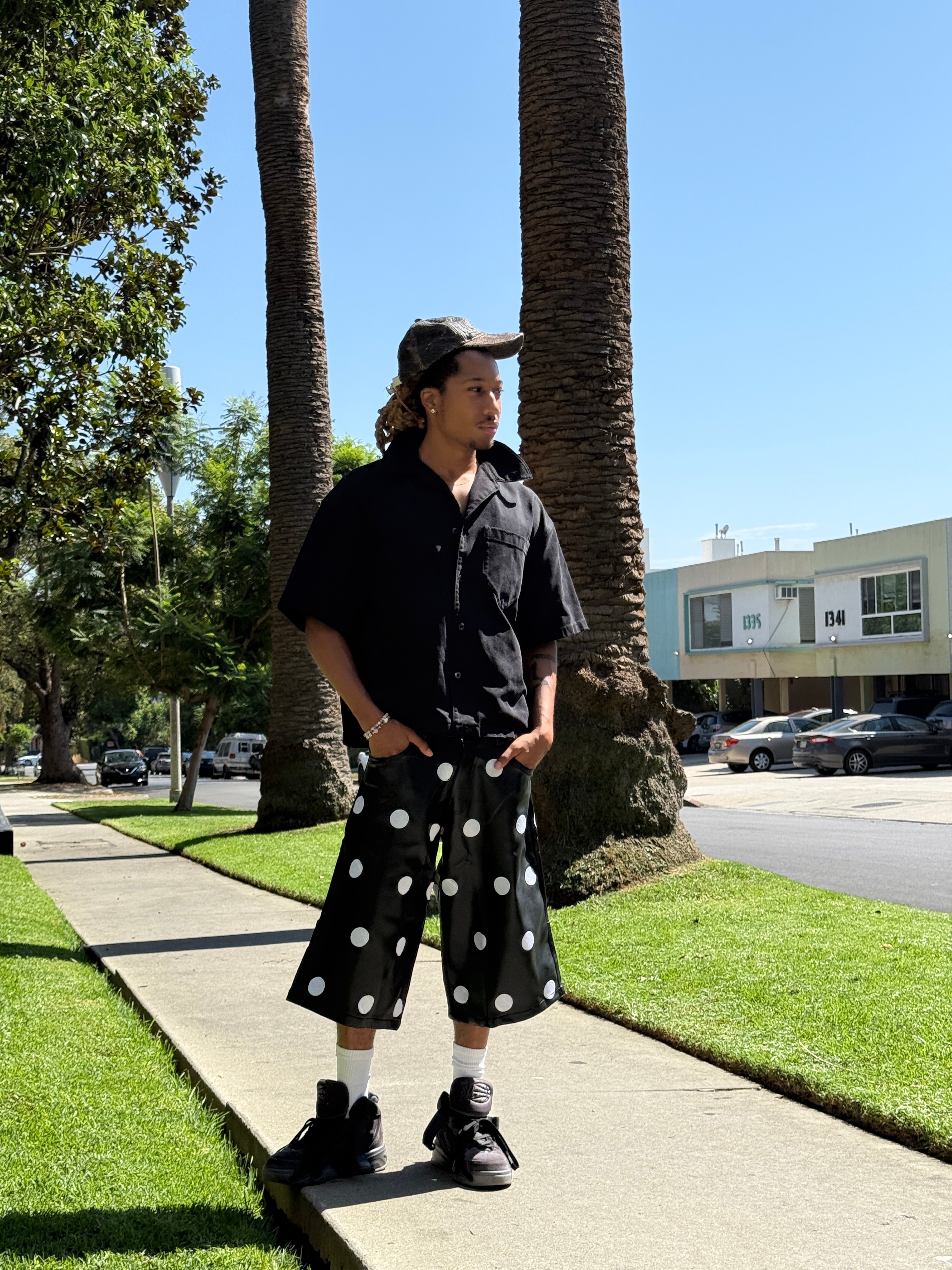 Halo Shorts (Black)